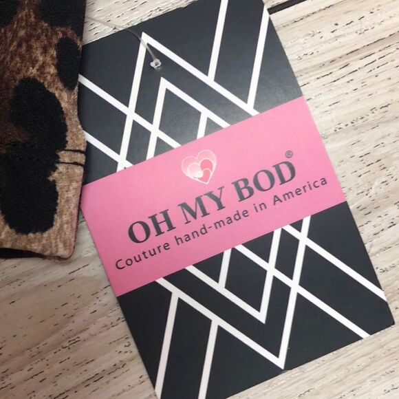 OH MY BOD Leopard bralette. Non-padded workout top sports bra size L - Picture 4 of 7